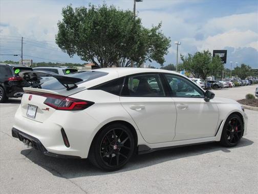2024 Honda Civic Type R Base