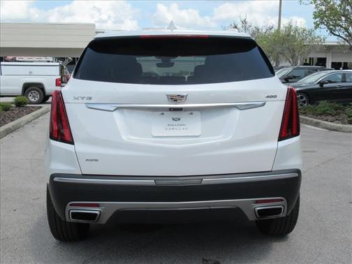 Crystal White Tri-Coat 2021 Cadillac XT5 Premium Luxury