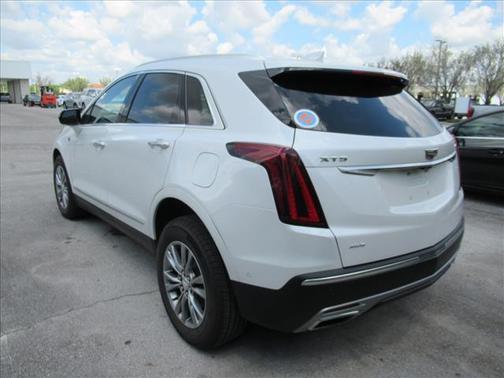 Crystal White Tri-Coat 2021 Cadillac XT5 Premium Luxury