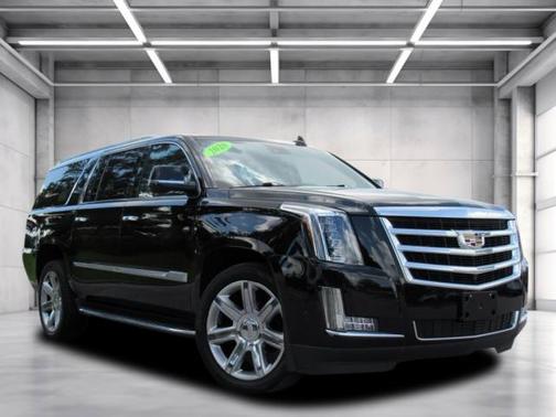 2020 Cadillac Escalade ESV Luxury