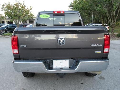 2018 RAM 1500 SLT