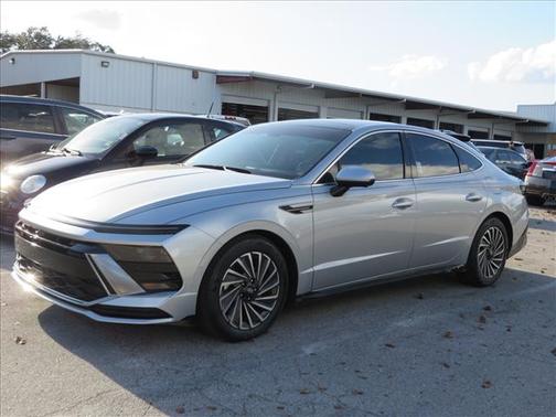 2025 Hyundai SONATA Hybrid Limited