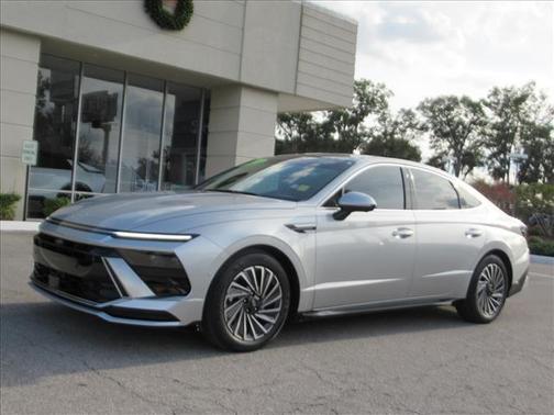 2025 Hyundai SONATA Hybrid Limited