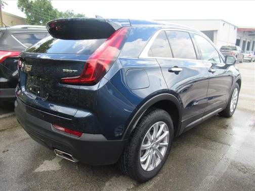 2022 Cadillac XT4 Luxury