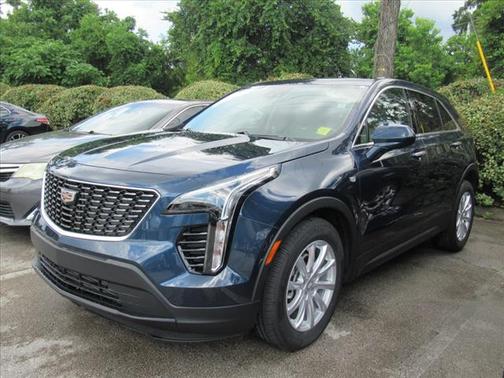2022 Cadillac XT4 Luxury