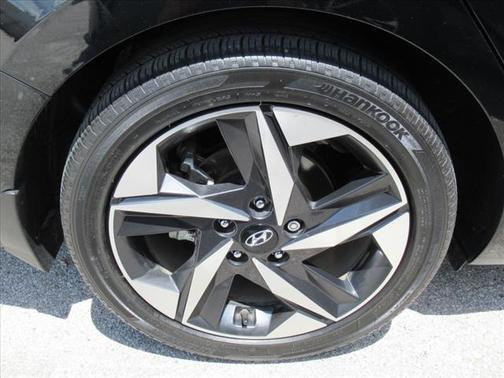 2023 Hyundai ELANTRA HEV Limited