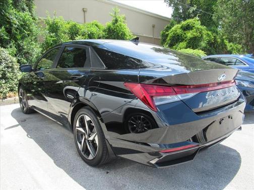 2023 Hyundai ELANTRA HEV Limited