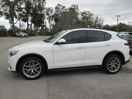 2018 Alfa Romeo Stelvio Ti