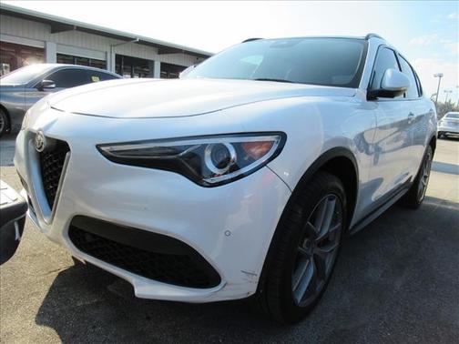 2018 Alfa Romeo Stelvio Ti
