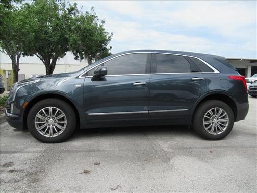 Gray 2019 Cadillac XT5 Luxury