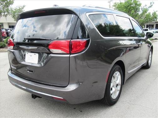 Crystal Metallic 2020 Chrysler Pacifica Touring-L Plus