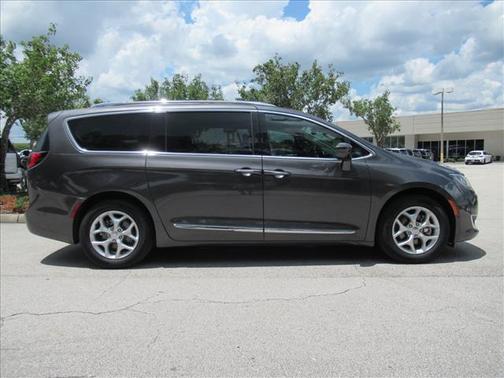 Crystal Metallic 2020 Chrysler Pacifica Touring-L Plus