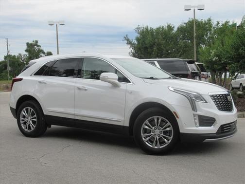 2022 Cadillac XT5 Premium Luxury