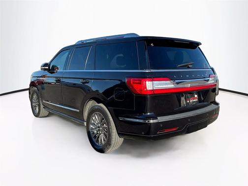 2021 Lincoln Navigator Standard
