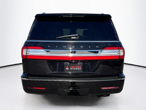 2021 Lincoln Navigator Standard