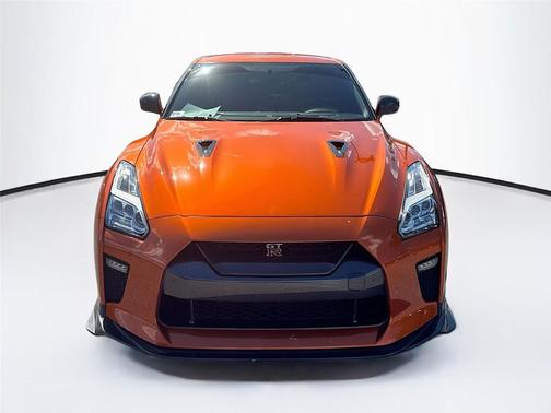 2017 Nissan GT-R Premium