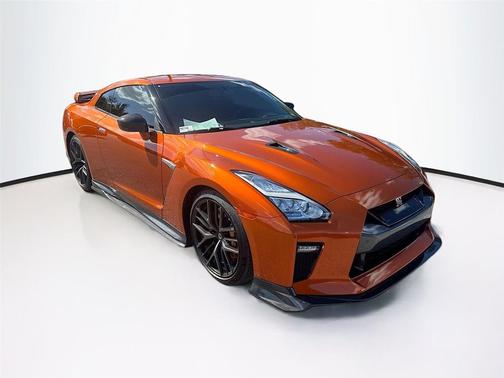 2017 Nissan GT-R Premium