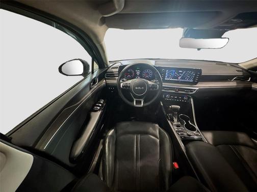 2023 Kia K5 EX