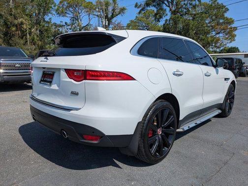 2019 Jaguar F-PACE 30t Prestige