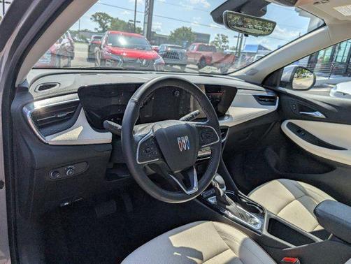 2025 Buick Encore GX Avenir