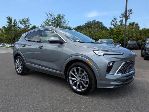 2025 Buick Encore GX Avenir