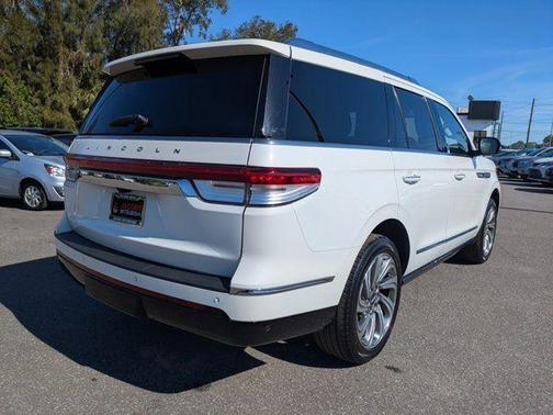 2023 Lincoln Navigator Reserve