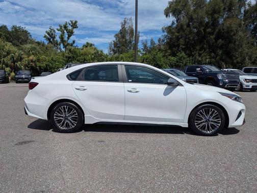 2024 Kia Forte GT-Line