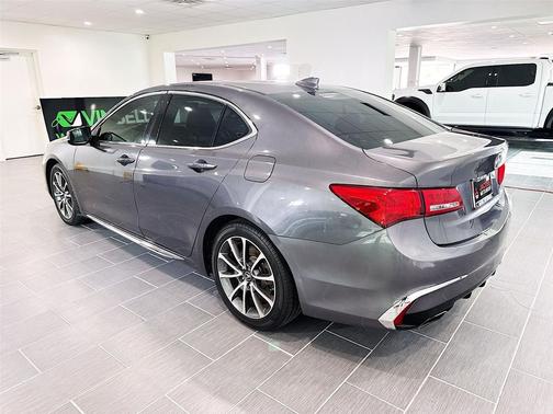 Modern Steel Metallic 2018 Acura TLX Technology
