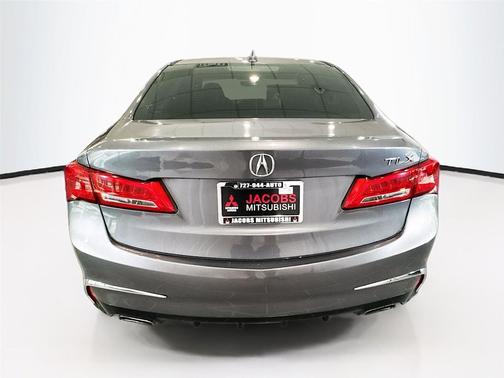 Modern Steel Metallic 2018 Acura TLX Technology