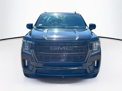 2023 GMC Yukon SLE