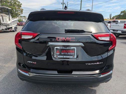 2023 GMC Terrain AWD AT4