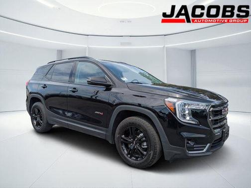 2023 GMC Terrain AWD AT4