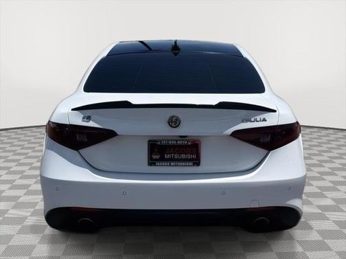 2018 Alfa Romeo Giulia Ti Sport