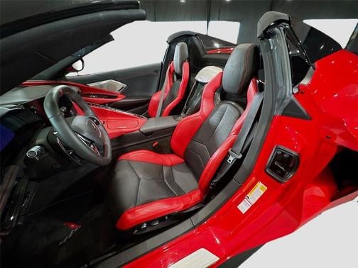 2024 Chevrolet Corvette Stingray w/2LT