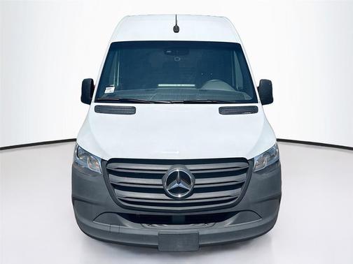 2024 Mercedes-Benz Sprinter 2500 Standard Roof