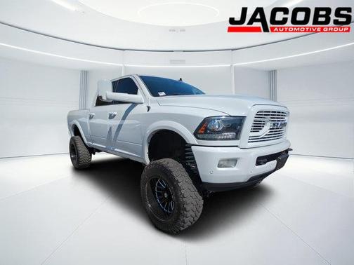 2017 RAM 2500 Laramie Crew Cab 4x4 6'4' Box