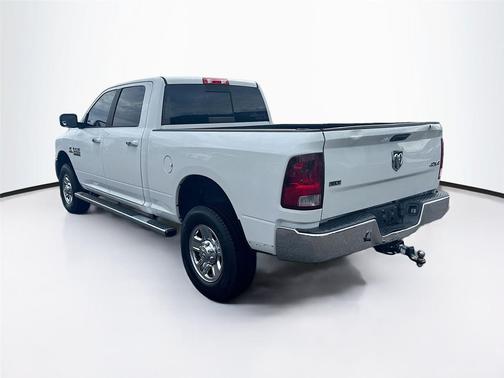 2018 RAM 2500 SLT Crew Cab 4x4 6'4' Box