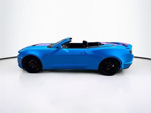 2023 Chevrolet Camaro RWD Convertible LT1