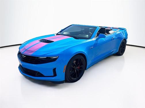 2023 Chevrolet Camaro RWD Convertible LT1