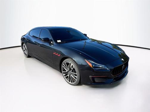2022 Maserati Quattroporte Trofeo