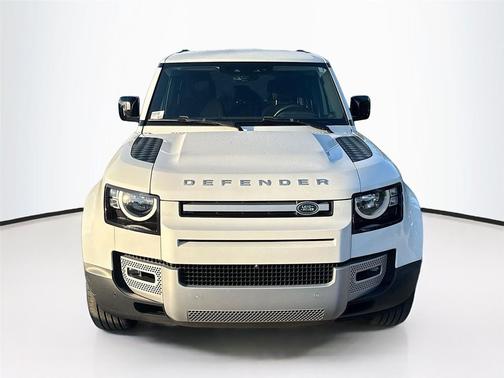 2023 Land Rover Defender 110 Standard