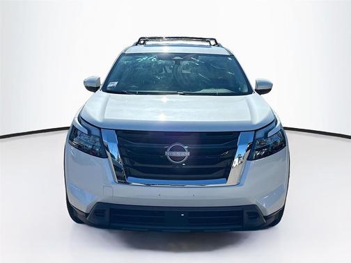 2024 Nissan Pathfinder SV FWD