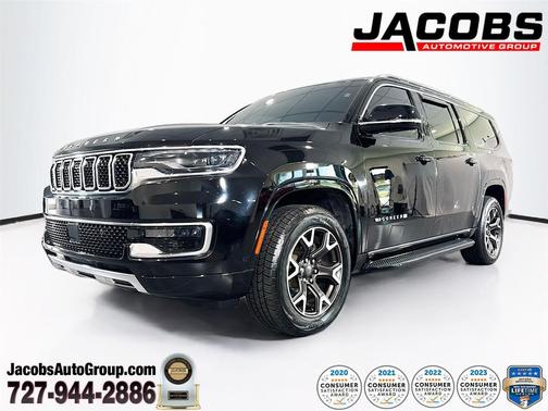 Diamond Black Crystal Pearlcoat 2023 Jeep Wagoneer L Series III 4x4