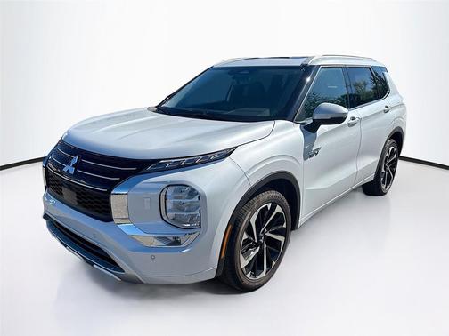 2025 Mitsubishi Outlander PHEV SEL
