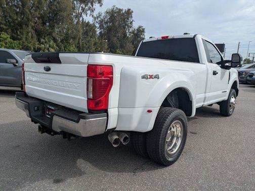2022 Ford F-350 XLT