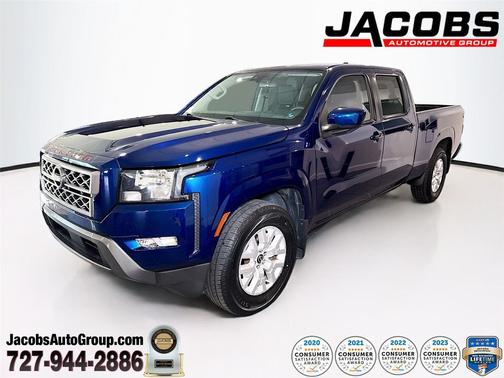 Deep Blue Pearl 2022 Nissan Frontier SV