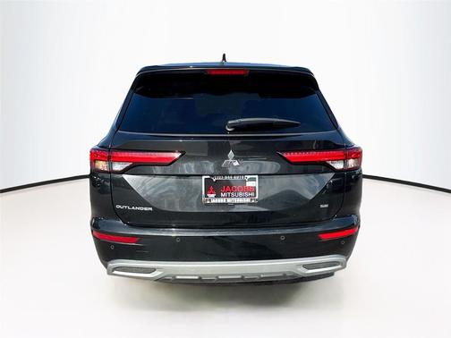 2024 Mitsubishi Outlander SE 2.5 2WD