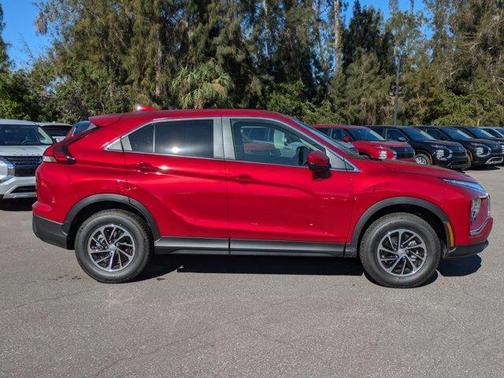 2025 Mitsubishi Eclipse Cross ES