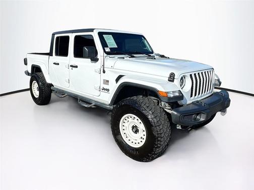 2022 Jeep Gladiator Sport S
