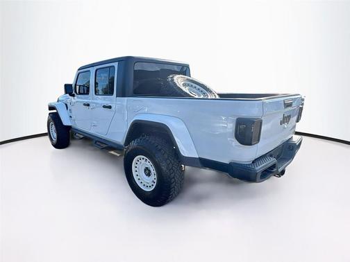 2022 Jeep Gladiator Sport S